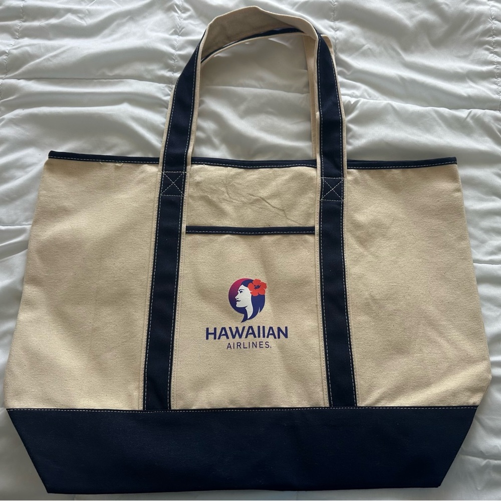 New Hawaiian Airlines Tan & Navy Blue Canvas Bag